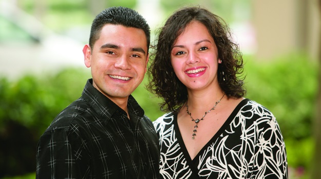 File:Gerardo graciela suarez.jpg