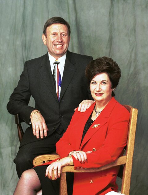 Basil & Leonie Harris.jpg