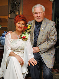 File:Dr. Peter & Eva11.jpg